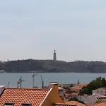 Charming Meio A Lapa III Amazing Terrace View