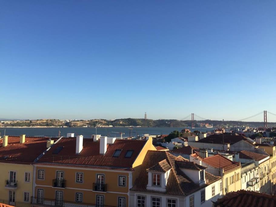 Charming Meio A Lapa Iii Amazing Terrace View Apartment